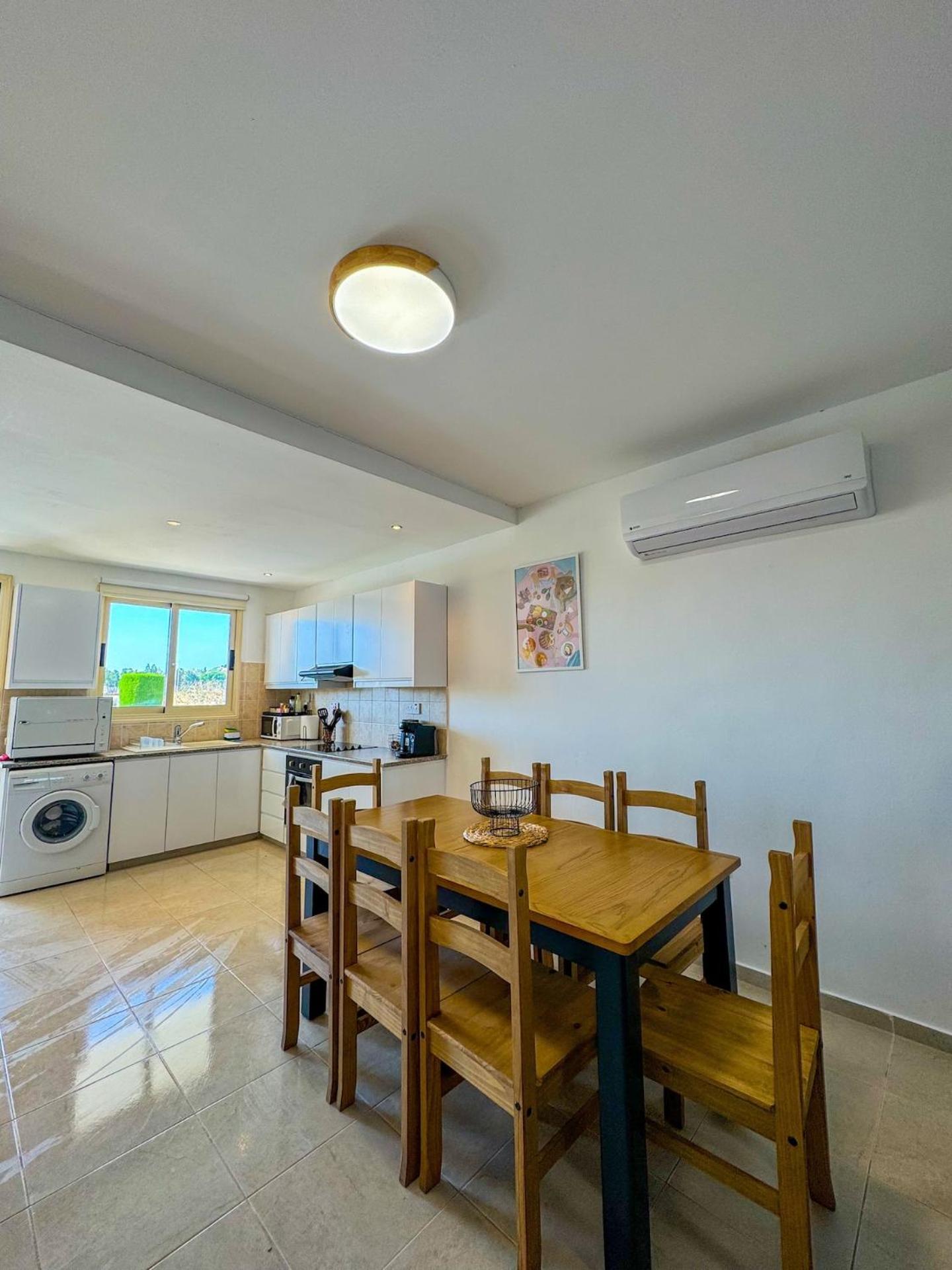 Apartamento Royal-Seacrest Oasis, Pool-Side Paphos Exterior foto
